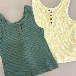 Old navy kids, size US 8, tank top, set of 2, green and light green pattern